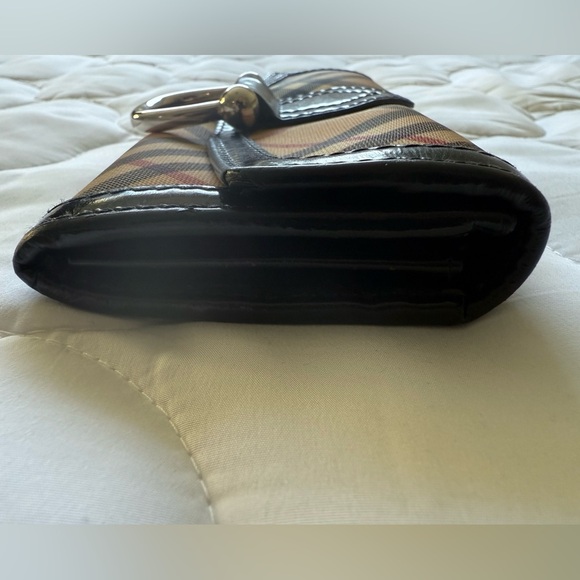 Burberry Nova Check Tri-Fold Wallet - Picture 4 of 6